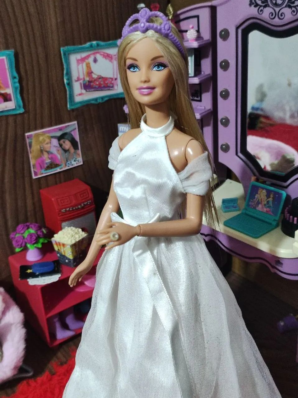  Barbie noiva com Tiara - Foto 2