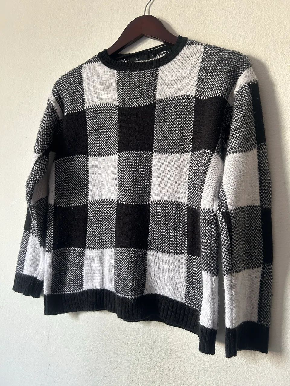 Blusa preto e branco Pool - tamanho P - Foto 4