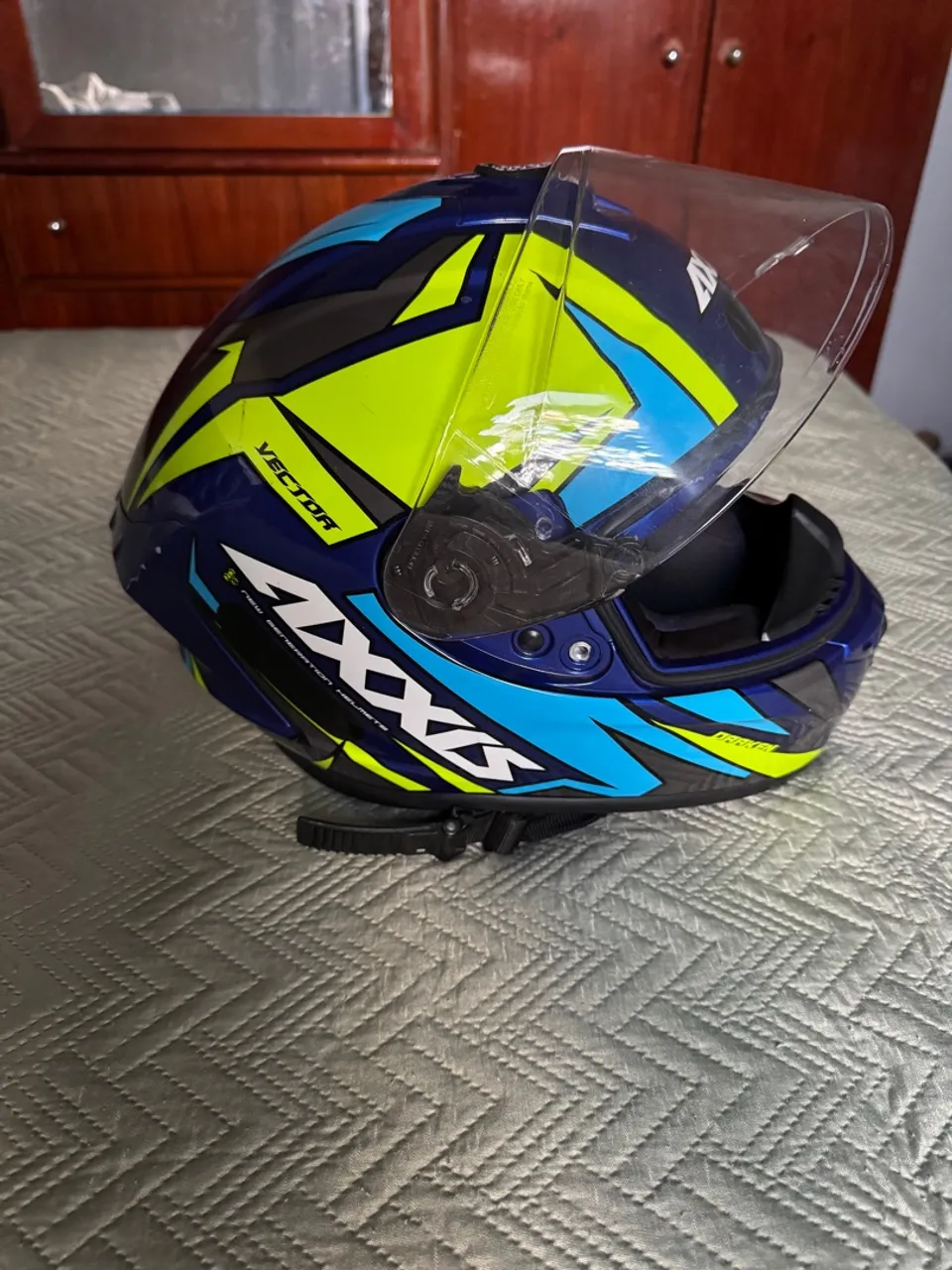 Capacete Axxis Vector - Design Moderno e Seguro