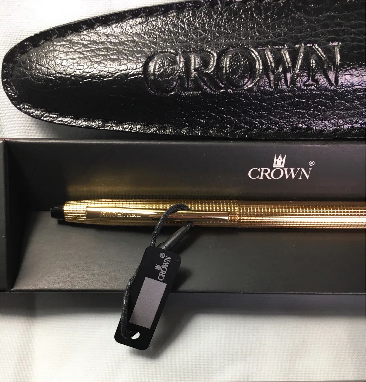 CANETA CROWN LUXO NOVÍSSIMA CASE COURO DOURADA LINDA - Foto 4