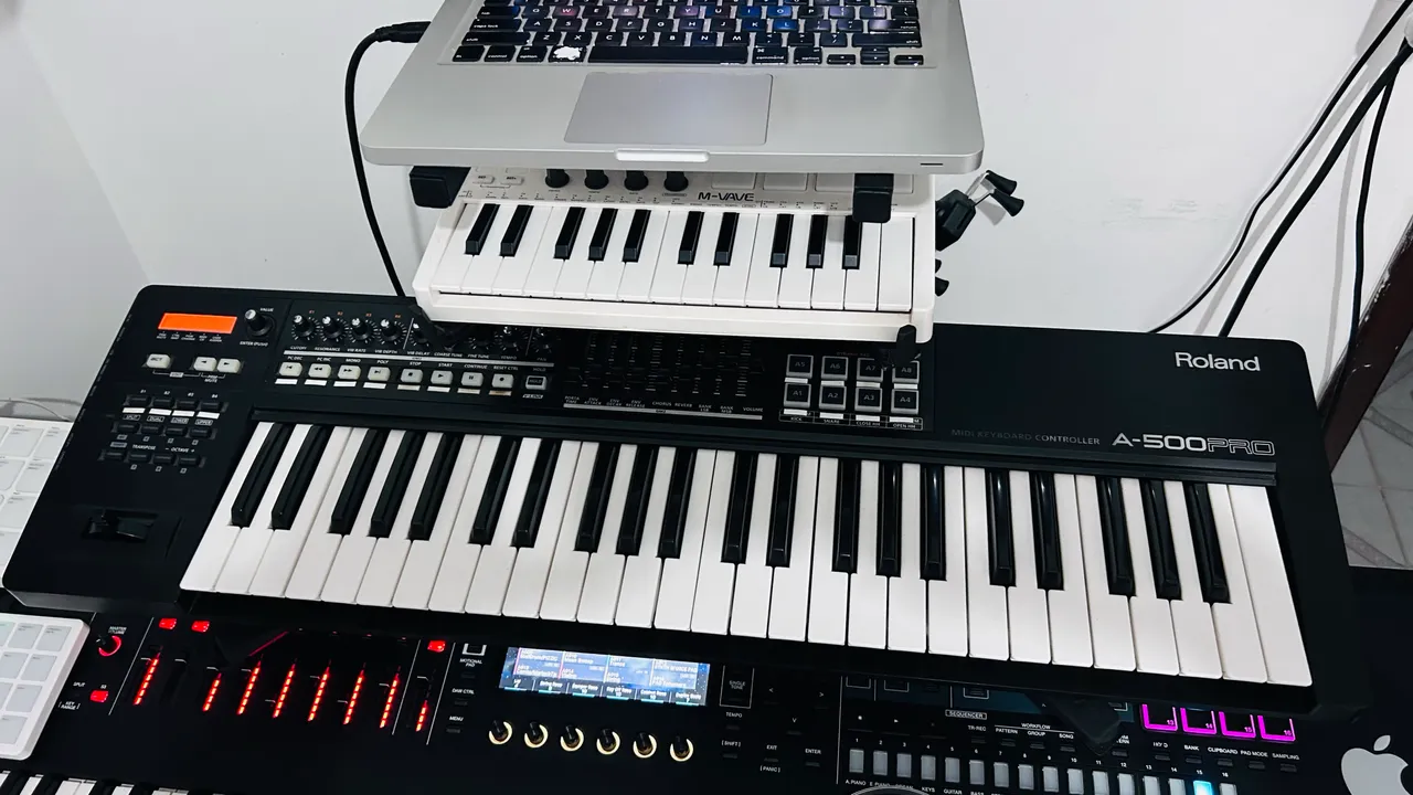 roland a 500 pro