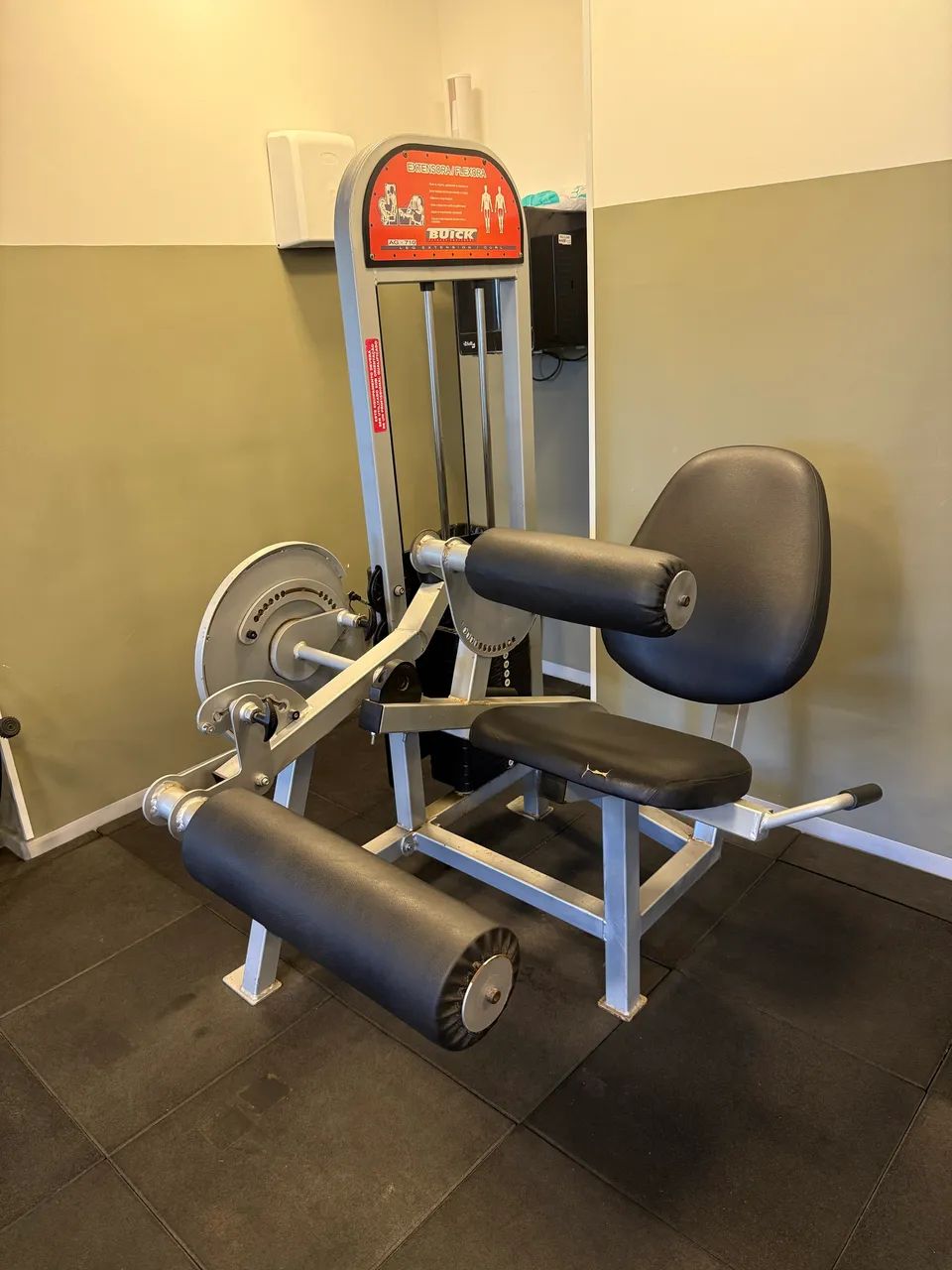 Academia / studio - Equipamentos Buick Fitness