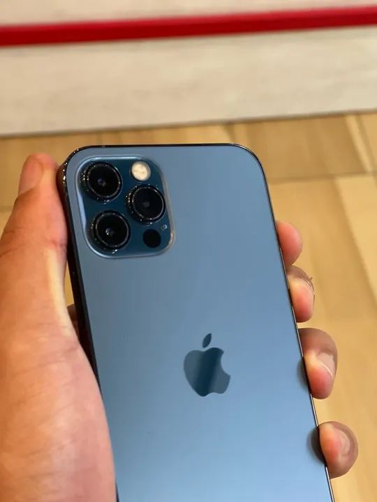 iPhone 12 Pro todo original com garantia  - Foto 2