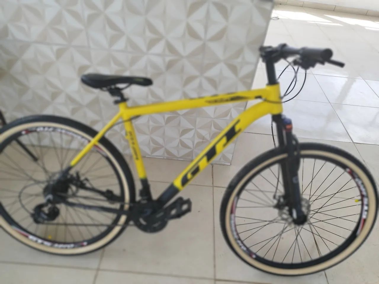 Bicicleta GT Aro 29