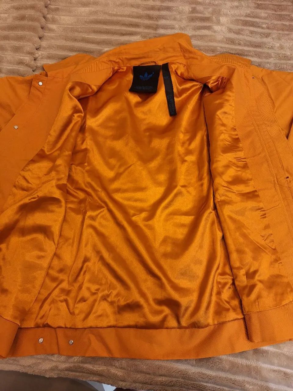 Jaqueta Adidas Premiun - Estilo e Conforto - Foto 4
