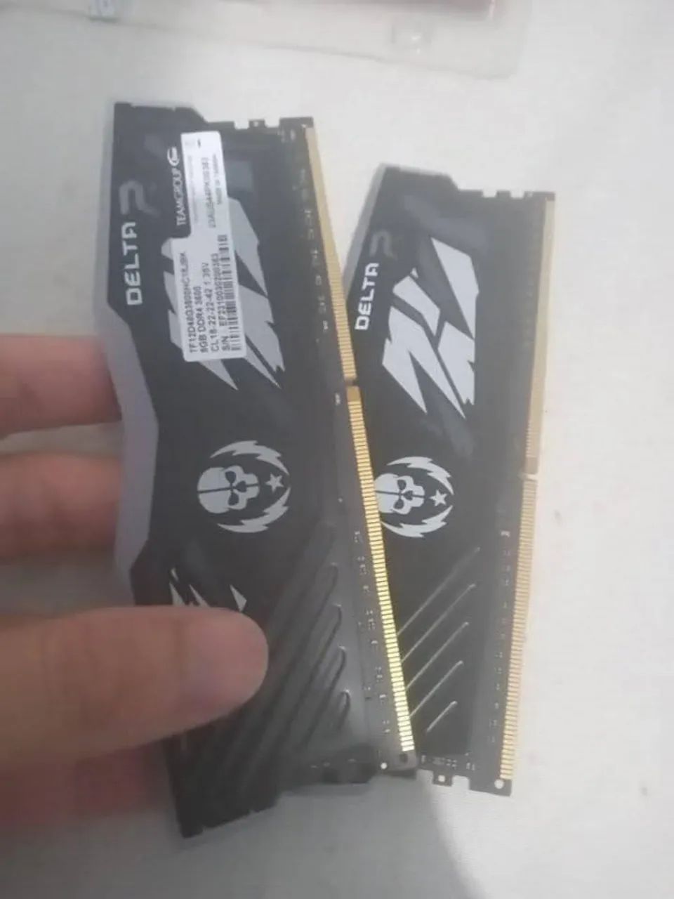 Memória Ram Ddr4 3600Mhz 8x2Gb T force RGB - Foto 2