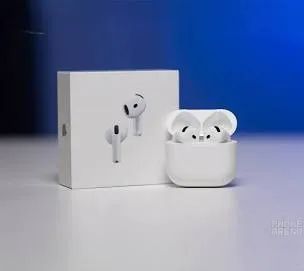 AirPods 4 - Lacrado - 1 Ano de Garantia - Loja física - Até 18x