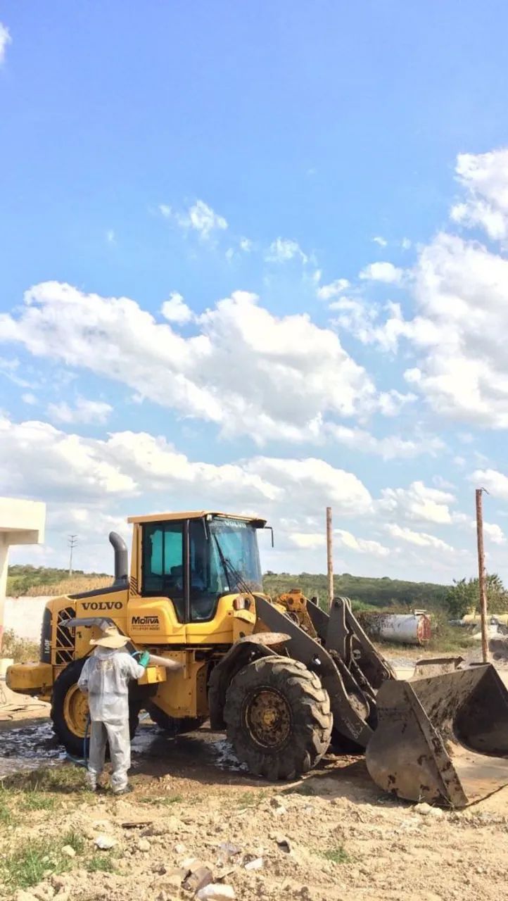 Aluguel de máquinas e cacambas - Foto 3