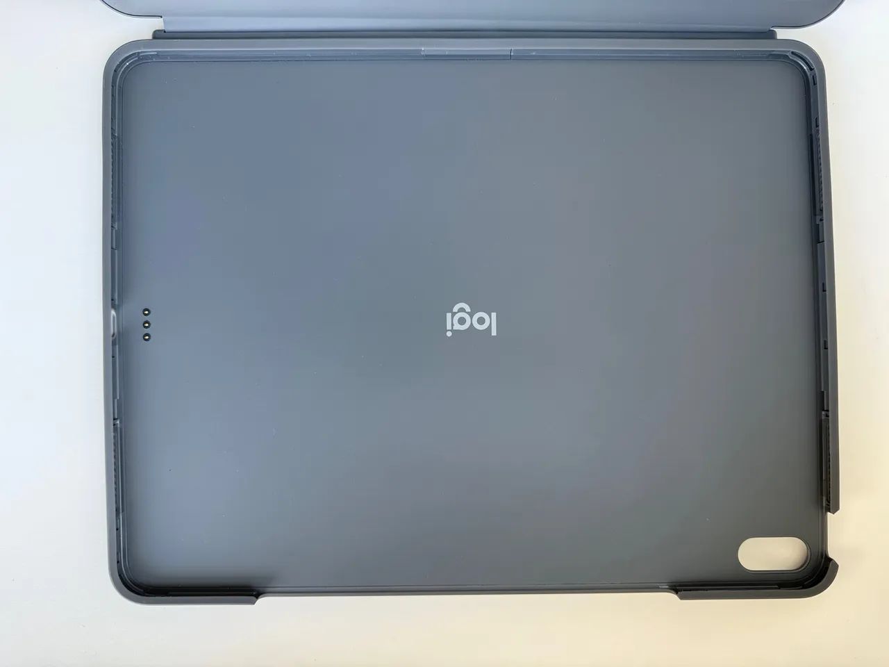 Teclado Logitech Slim para iPad Air 13 polegadas M2 2024 - Foto 3