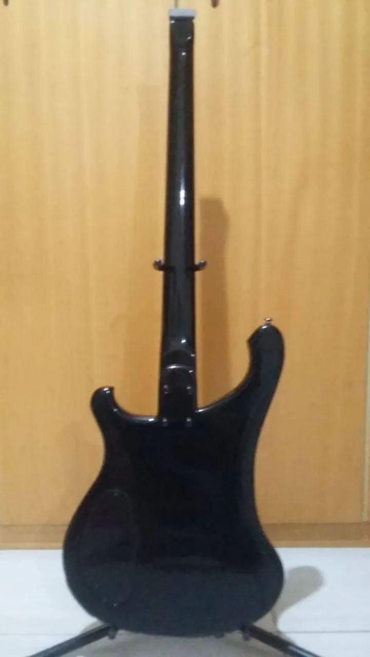 Baixo headless modelo Rickenbacker  - Foto 2