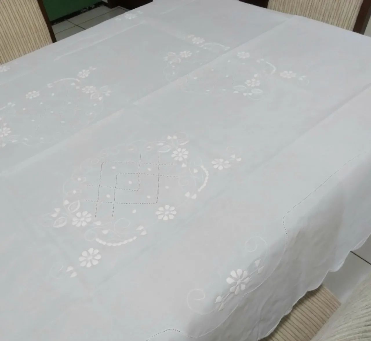 Toalha de mesa bordada - Foto 5