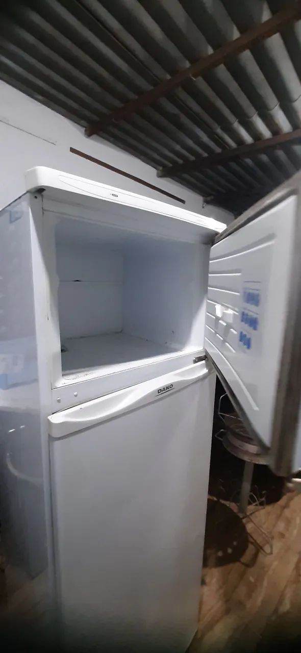 Geladeira Duplex Branca - Ótimo estado! - Foto 2