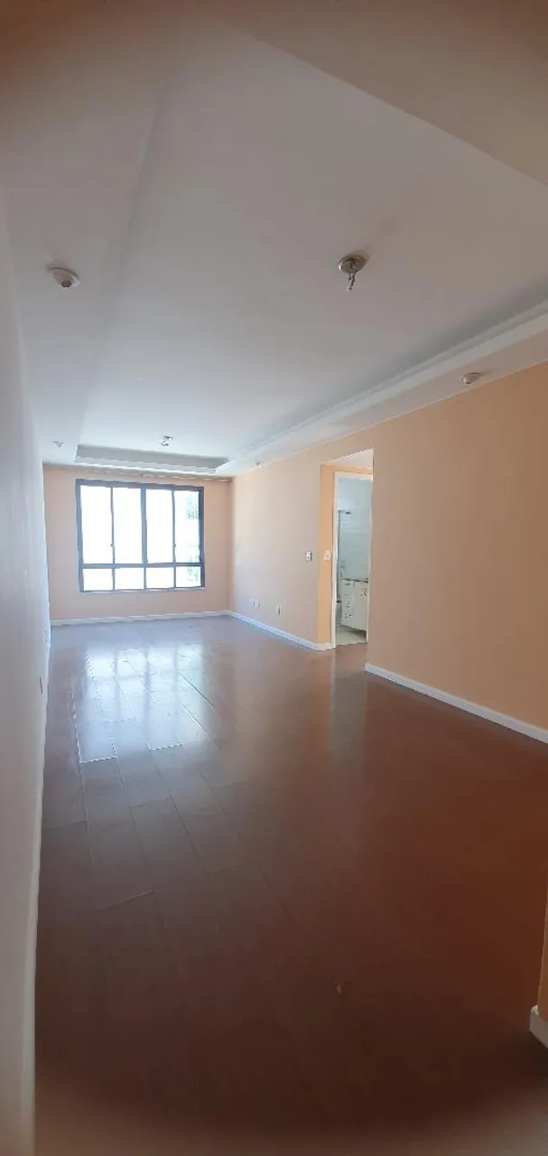 Imóvel para aluguel tem 78 metros quadrados com 2 quartos em Retiro - Petrópolis - RJ