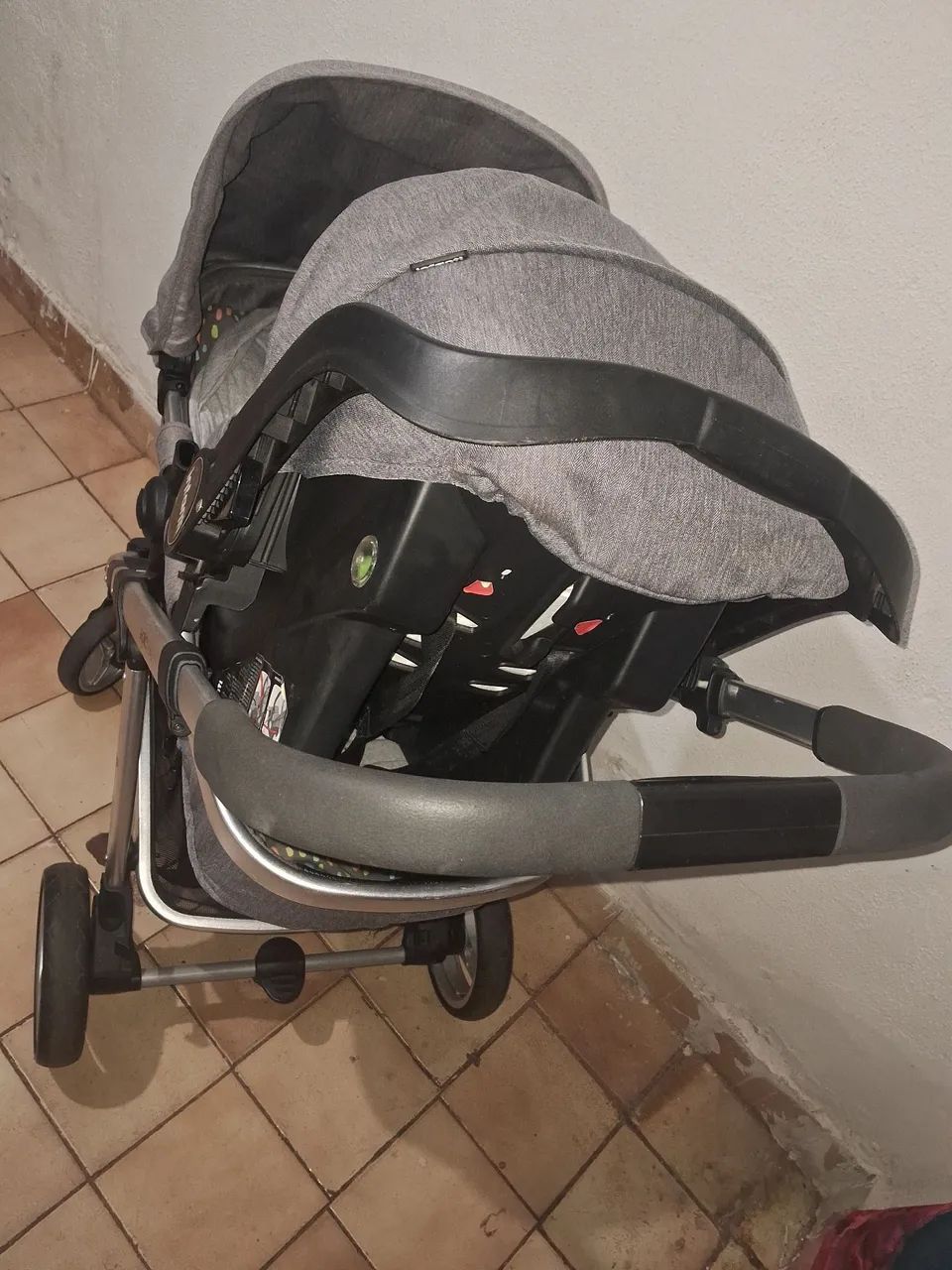 CARRINHO DE BEBÊ / INFANTI - Foto 6