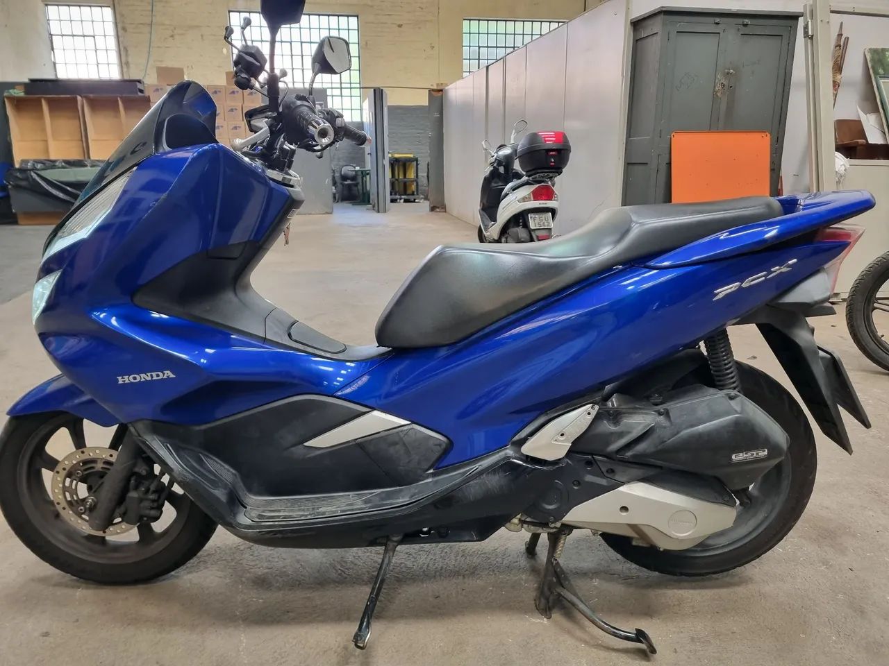 Vende-se PCX - Foto 3