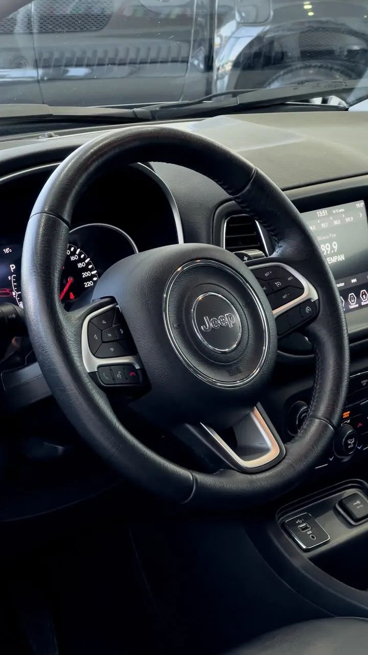 Jeep Compass Longitude Night Eagle 1.3 Flex 2020 - Foto 5