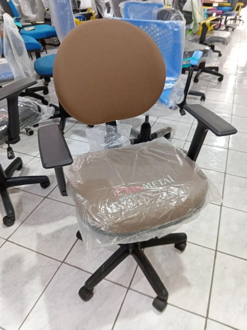 Cadeira giratória nr17 executiva em Belém 