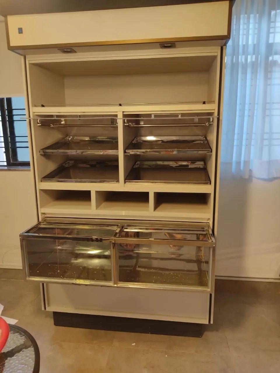 Passa Pão comp 1,3x2,3 metros, com iluminaçao Renov Inox - Foto 2