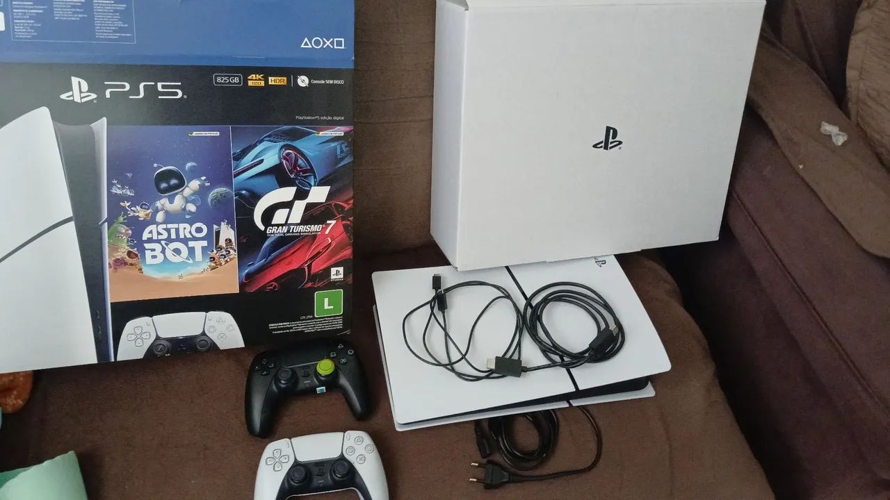 Play 5 