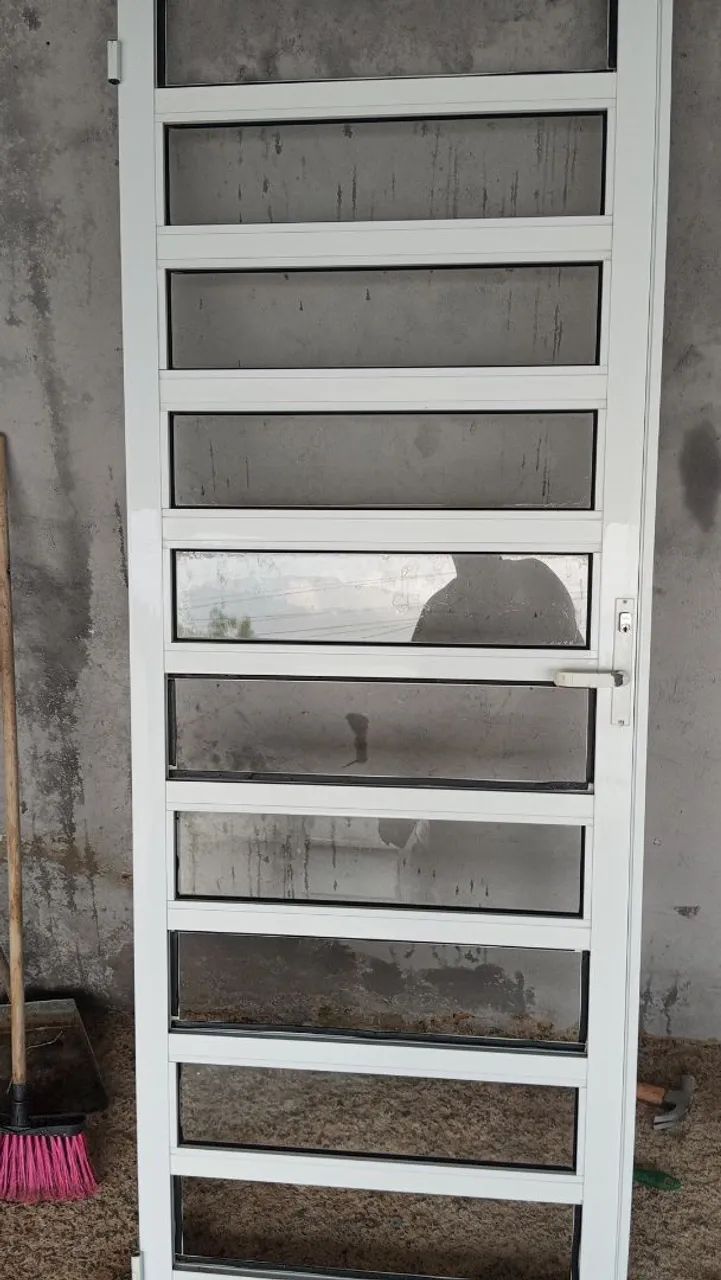 Porta de alumínio 80cm - Foto 3