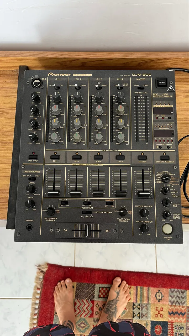 【ジャンク品】Pioneer DJM-600 DJミキサー ジャンク品】 Pioneer DJ DJM-600