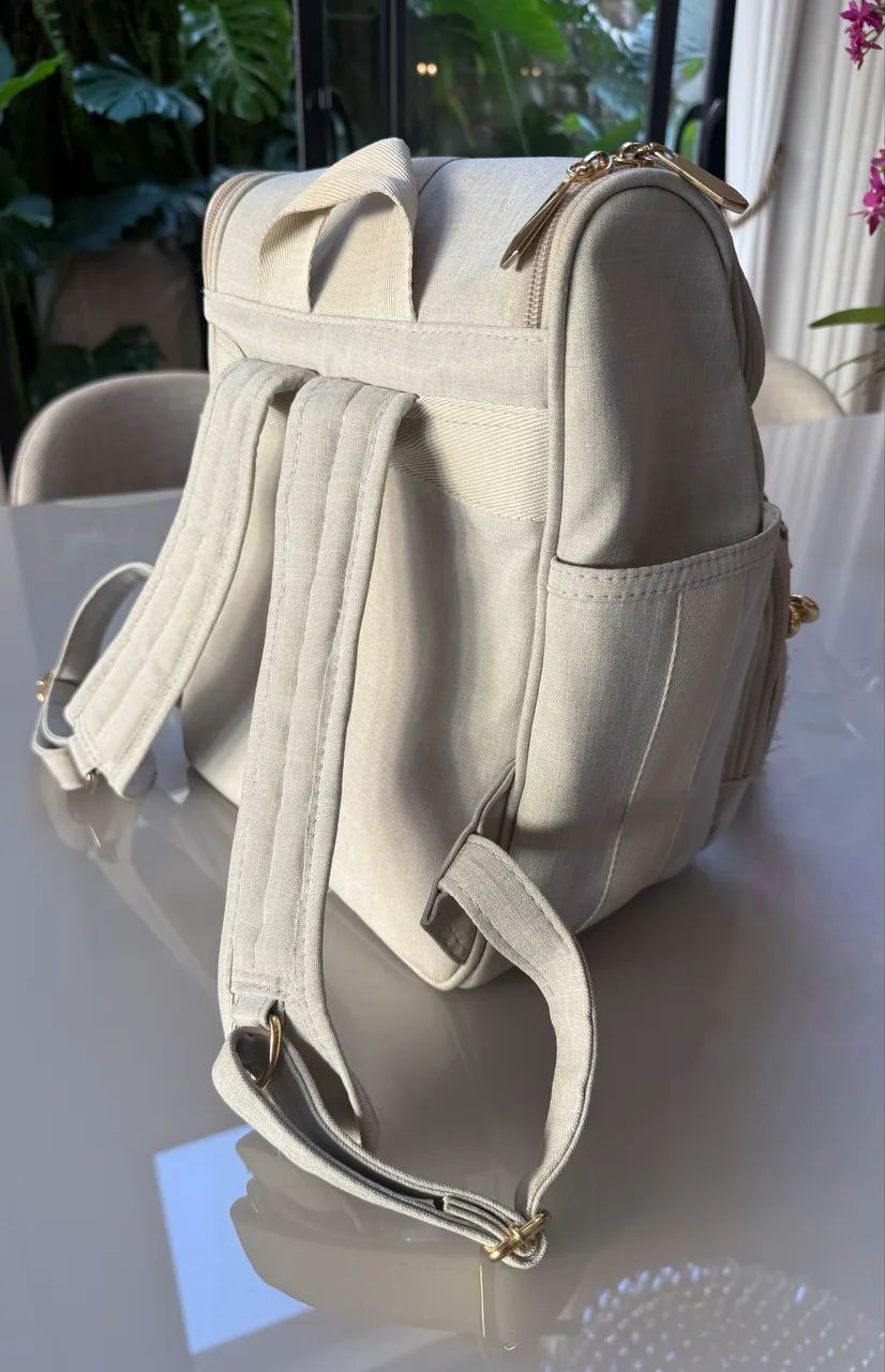 Mochila maternidade bordada à mão  - Foto 2