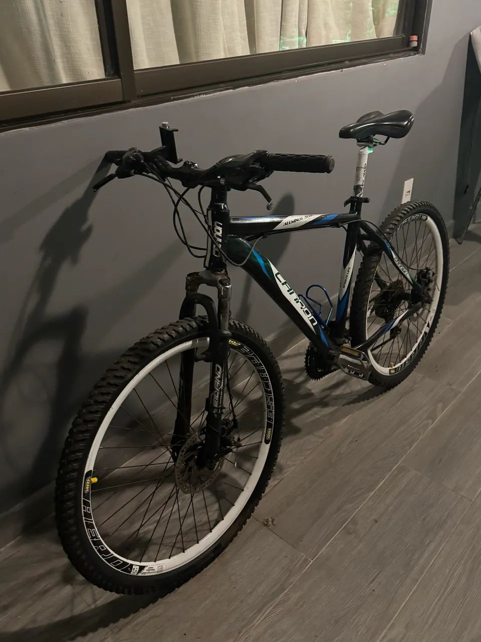 Bicicleta aro 26 Supernova