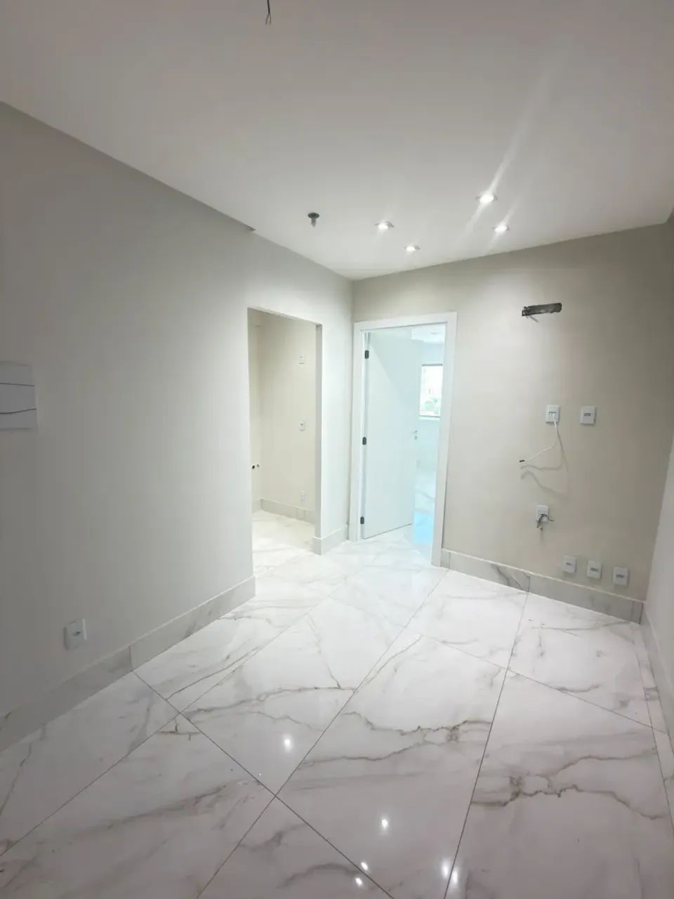 ALUGUEL SALA COMERCIAL NO EDIFÍCIO FOCUS - Foto 3
