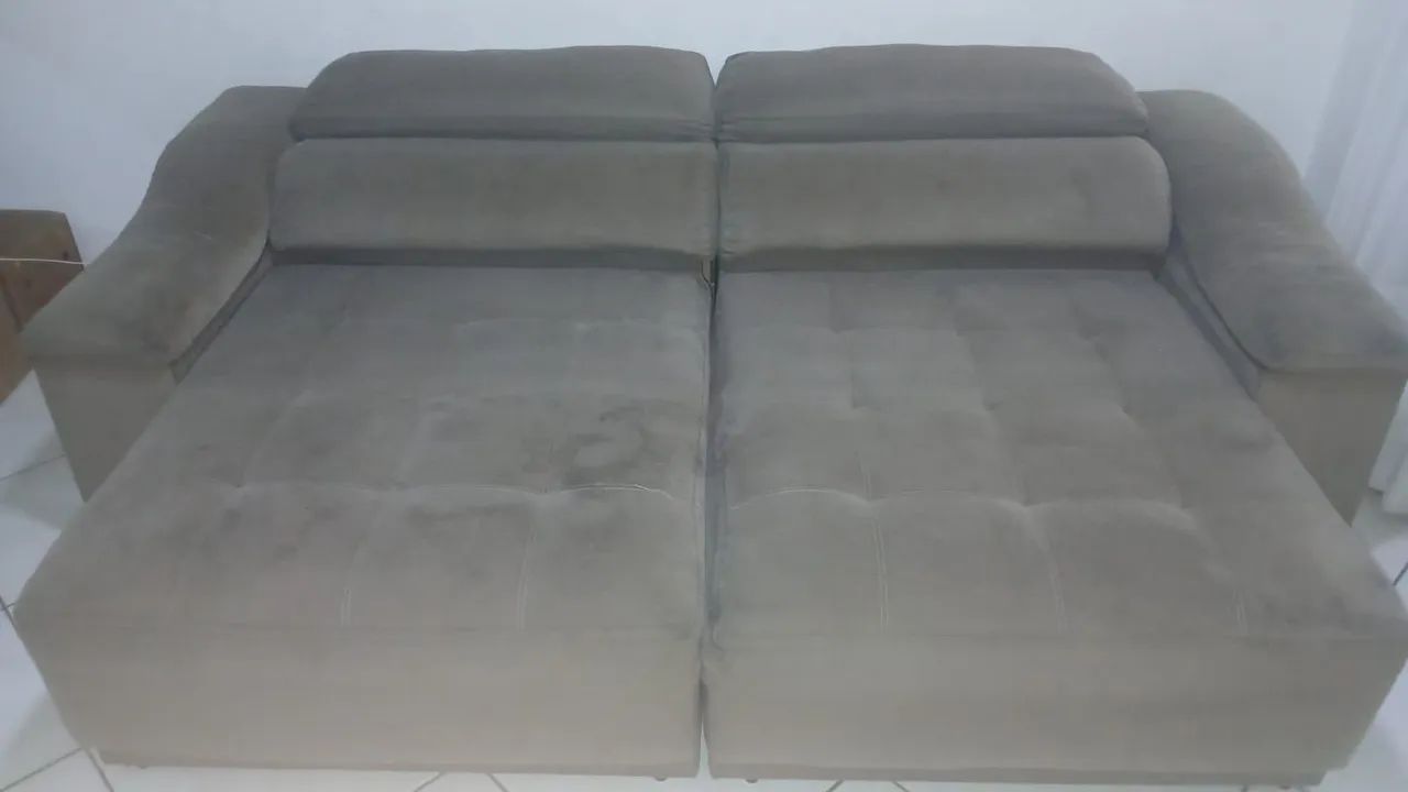 Sofá Retrátil 4 Lugares
