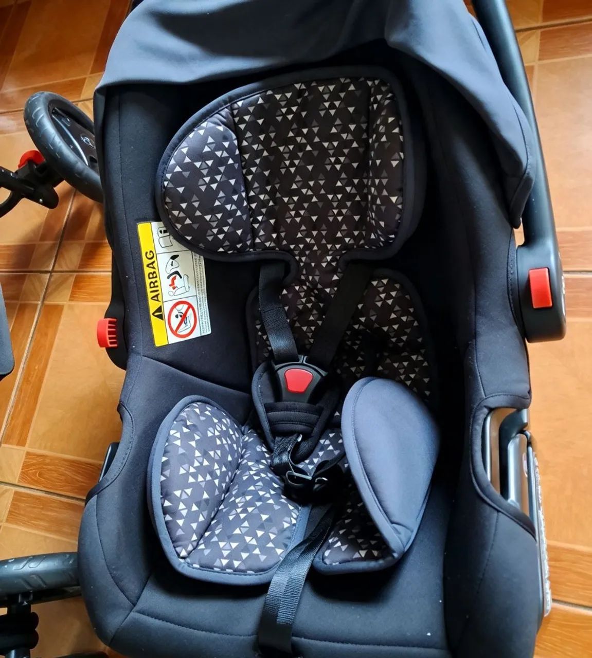 Bebê conforto + base