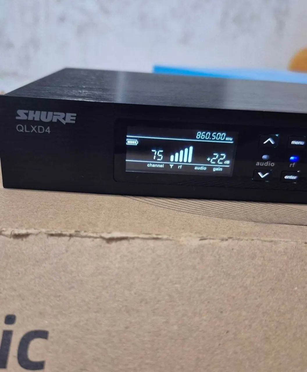 Microfone Shure QLXD4 novo - Foto 3