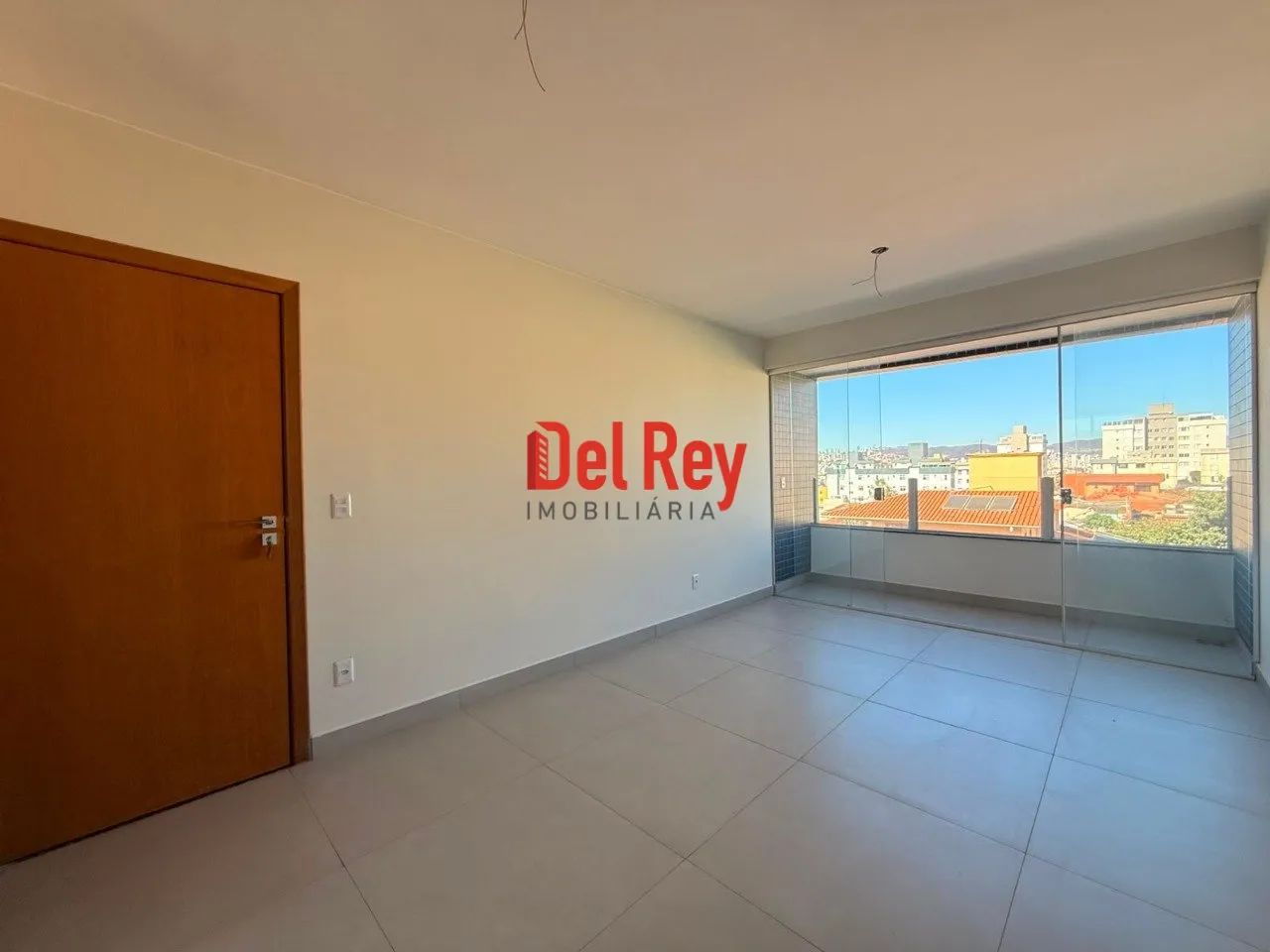 Vendo apartamento 3 quartos no Bairro Caiçara