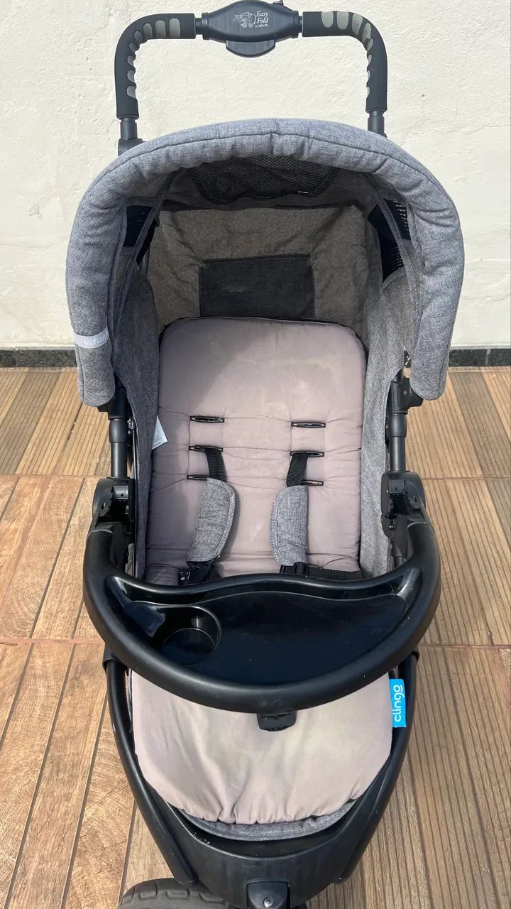 Carrinho de bebê Infanti 3 rodas 