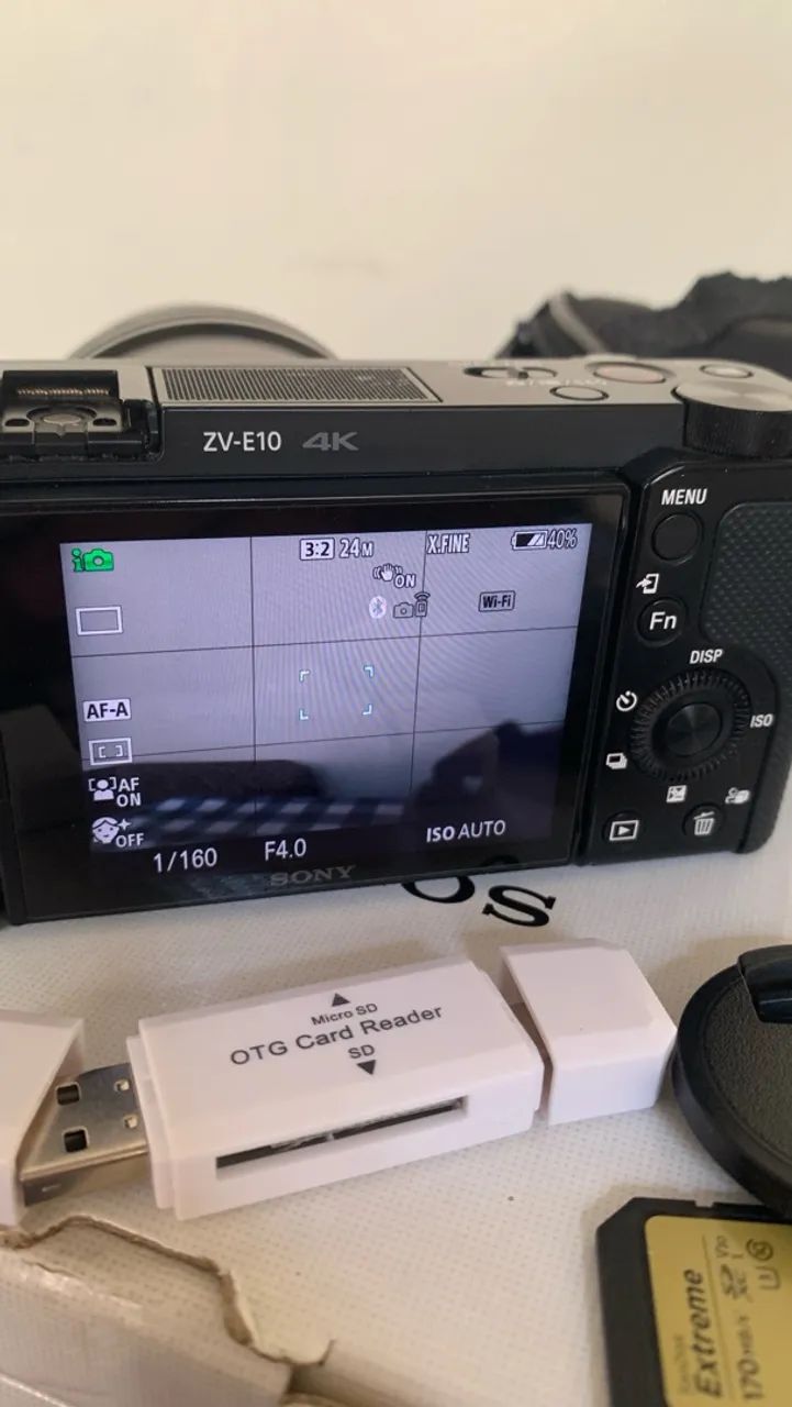 SONY ZV-E10 com lente do kit