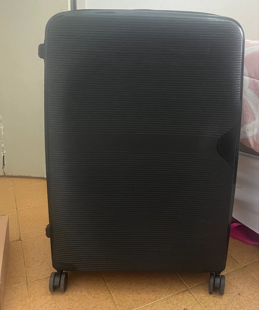 Mala grande viagem 23kg preta