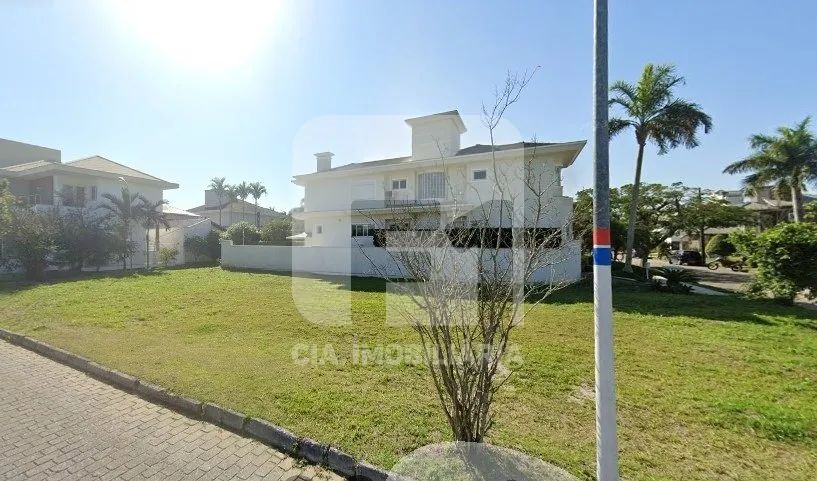 Excelente terreno esquina à venda em Jurerê
