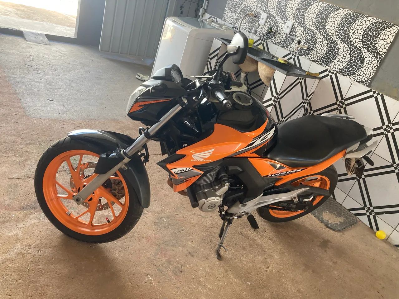 Cb Twister abs 2019 - Foto 3