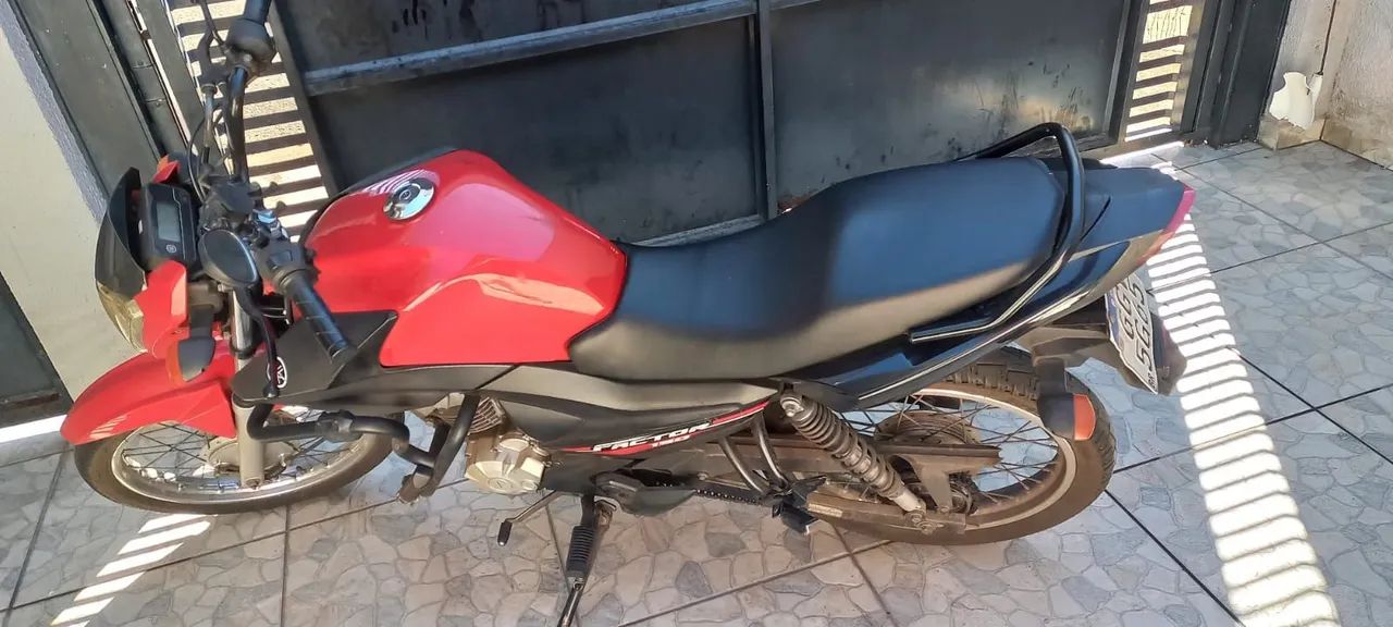 Factor 2017 150 cc - Foto 3