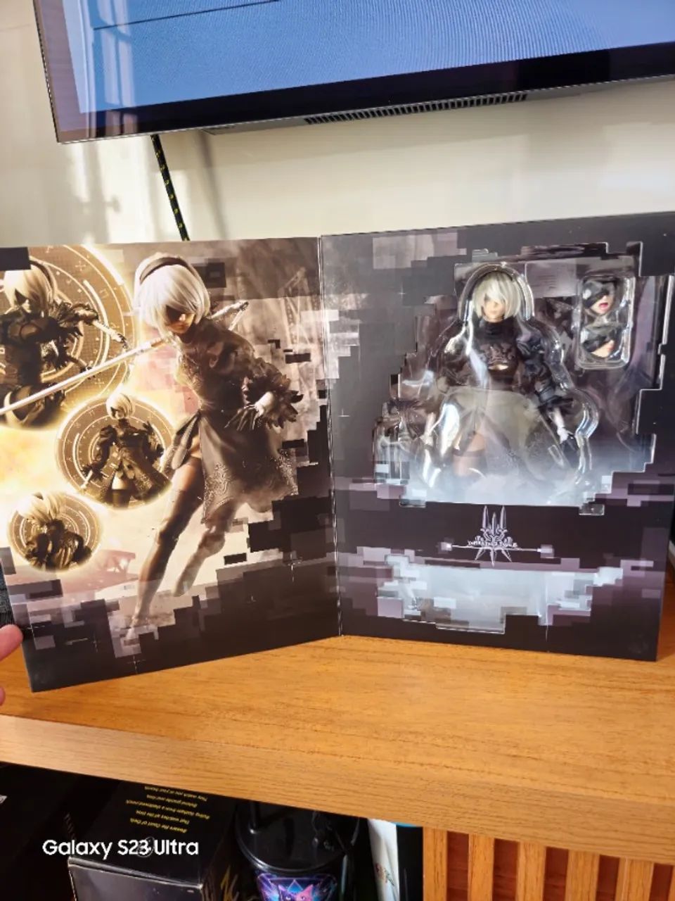2B Nier Automata Play Arts Kai Deluxe Edition
