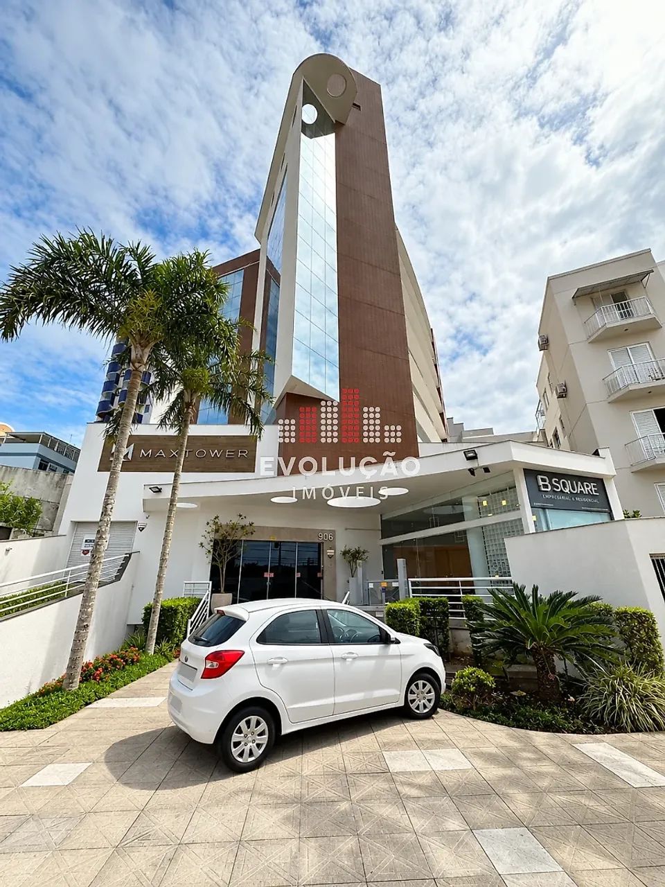Pavimento Garagem com 27 Vagas em Coqueiros - Foto 2
