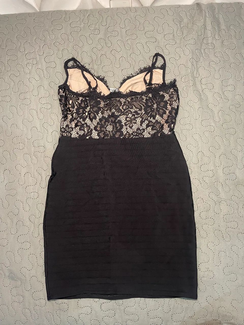 Vestido de renda  - Foto 2