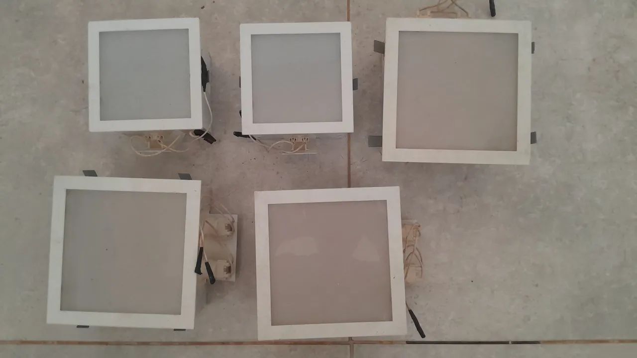 Vendo painéis de LED e Plafon de embutir - Foto 4