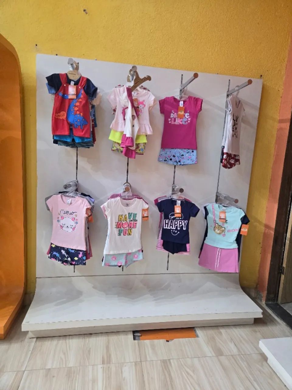 Manequim e moveis - Foto 2