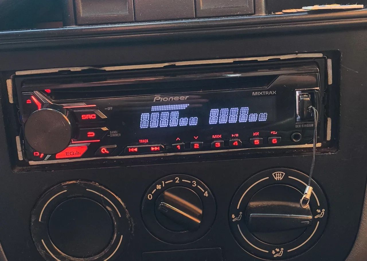 Rádio Pioneer com bluetooth instalado  - Foto 2