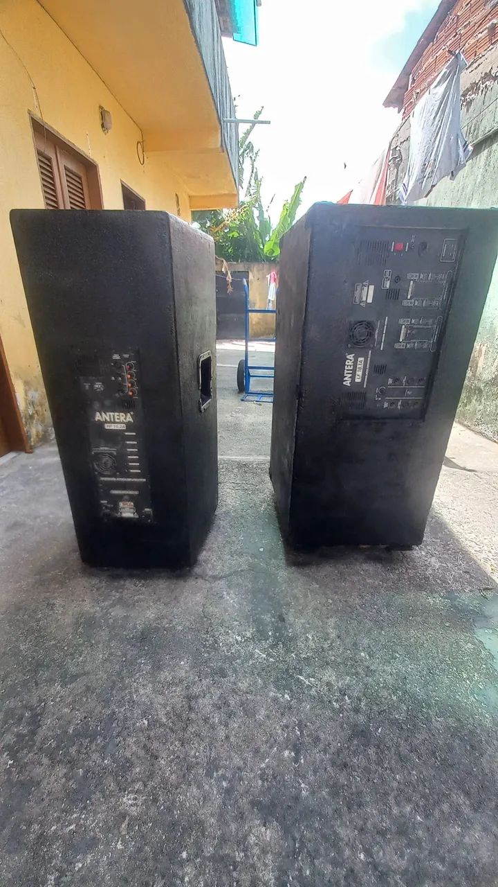 Vendo 2 caixas de som ativas da Antera  - Foto 2