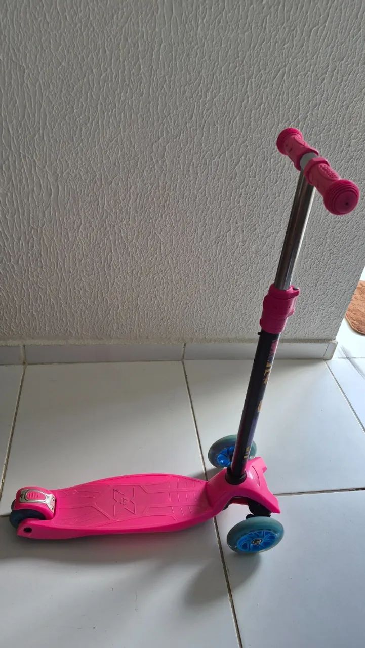 Patinete Led com freio  - Foto 4