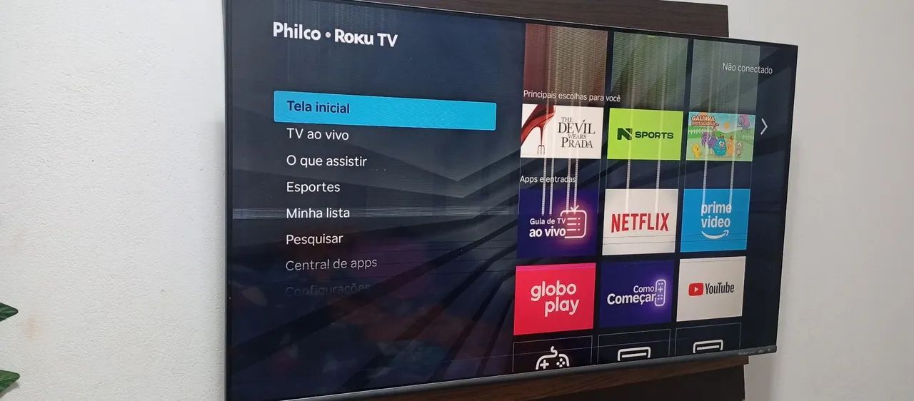 Vendo essa tv da marca Philco de 50 polegadas SMART 4k tv quebra galho  - Foto 2