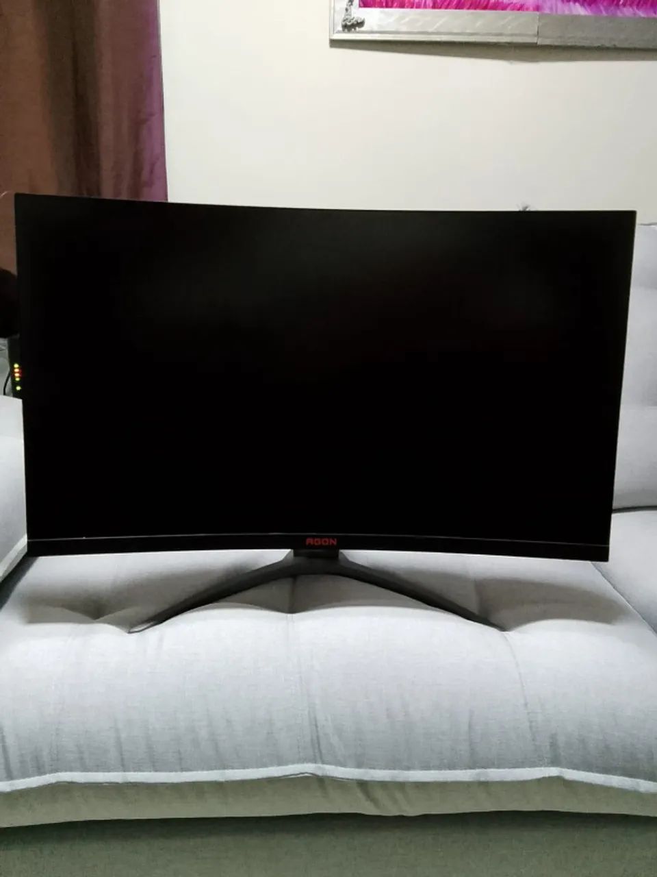 Monitor 31,5 polegadas AOC GAMING na caixa - Foto 2