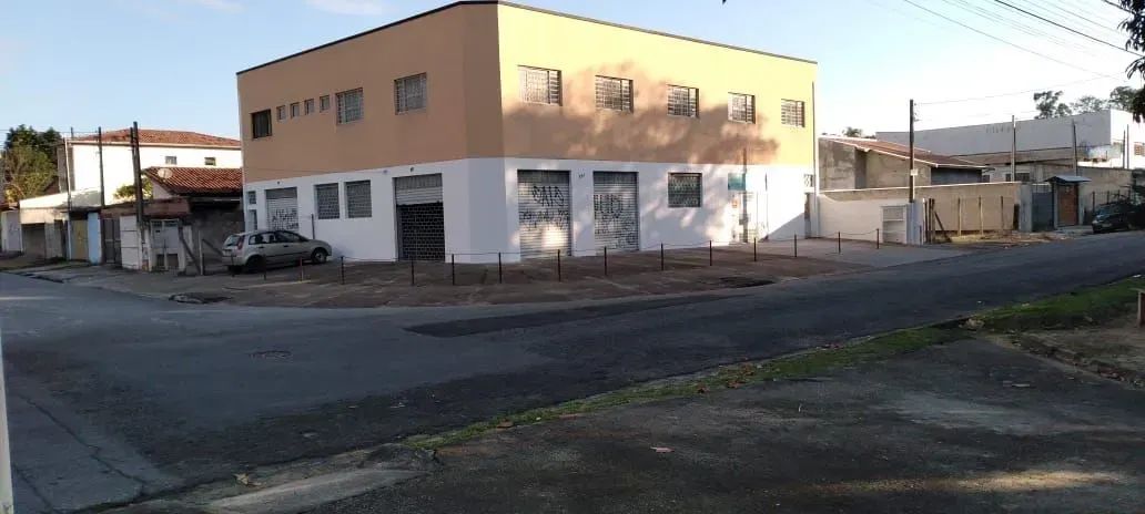Imóvel para venda possui 600 m² Jardim Marieta - Taubaté - SP