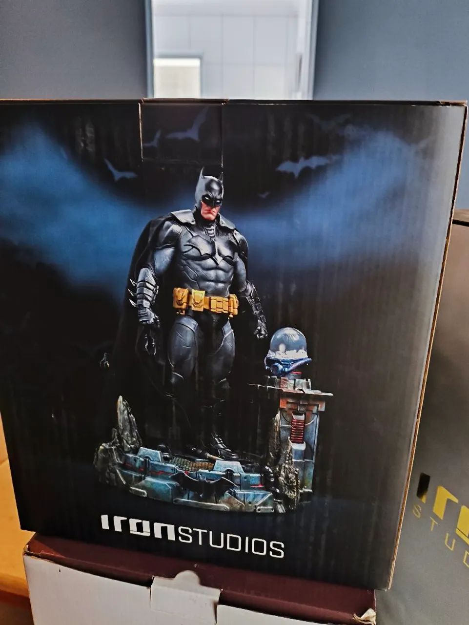 Estátua Batman Unleashed 1/10 Iron Studios - Foto 3